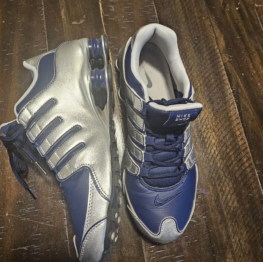 Nike shox